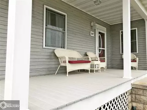 307 Main St, Shellsburg, IA 52332 photo 3