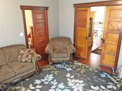 307 Main St, Shellsburg, IA 52332 photo 8
