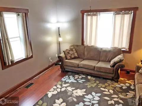 307 Main St, Shellsburg, IA 52332 photo 6