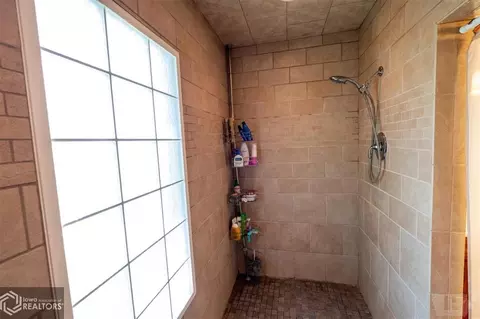 2730 B Ave, Garwin, IA 50632 photo 37
