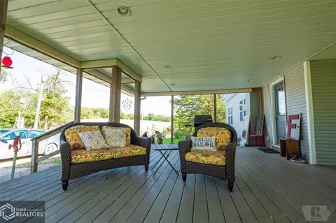 2730 B Ave, Garwin, IA 50632 photo 9