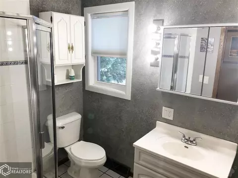 5711 Michael Dr NE, Cedar Rapids, IA 52411 photo 26