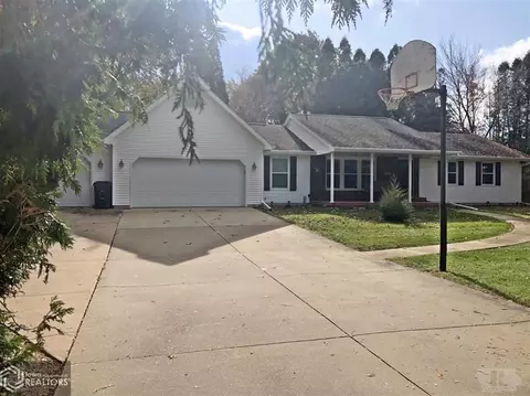 5711 Michael Dr NE, Cedar Rapids, IA 52411 photo 68