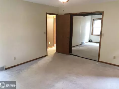 5711 Michael Dr NE, Cedar Rapids, IA 52411 photo 20