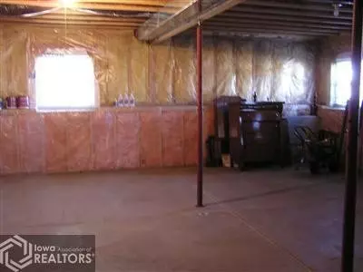 513 E Pershing Dr, Brooklyn, IA 52211 photo 13