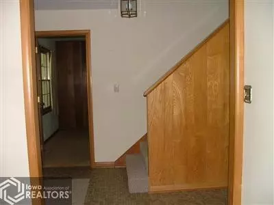 409 Hackberry Ln, Conrad, IA 50621 photo 8