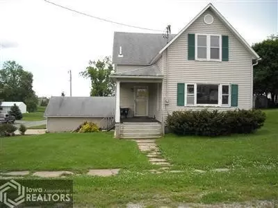 504 Locust, Deep River, IA 52222 photo 2