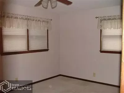 715 Circle Dr, Conrad, IA 50621 photo 8
