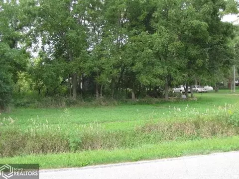 340 E Patrick St, Dougherty, IA 50433 photo 2