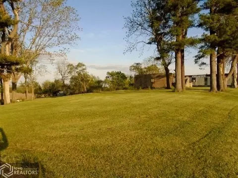 2816 Bb Ave, Deep River, IA 52316 photo 7