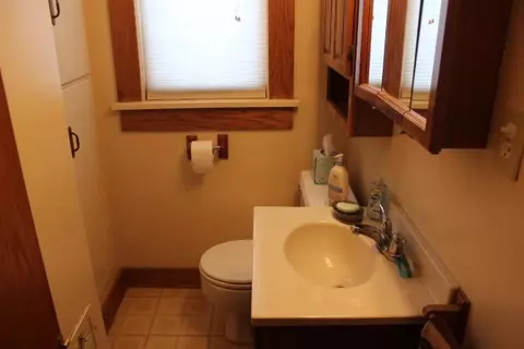 13 4th St SE, Hampton, IA 50441 photo 7