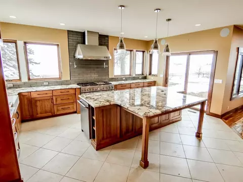 32307 E Ave, Conrad, IA 50621 photo 6