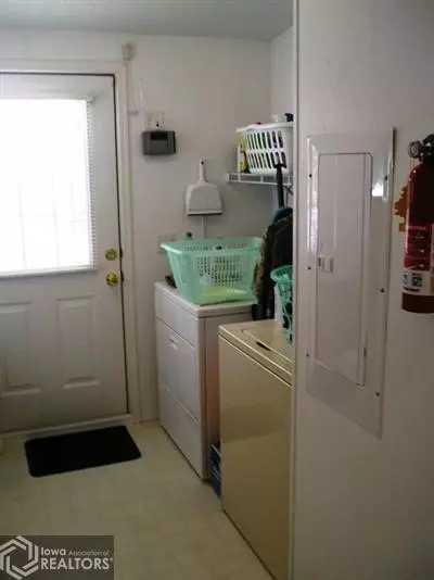 2466 Dodge Rd, Eagle Point, OR 97524 photo 10