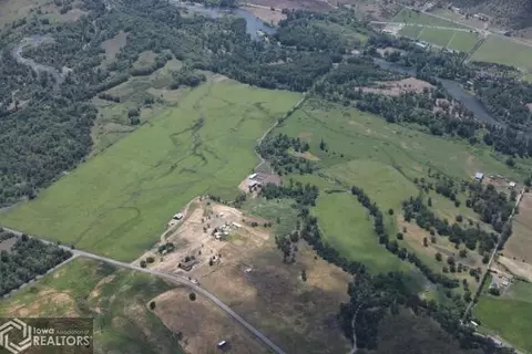 10175 Agate Rd, Eagle Point, OR 97524 photo 1