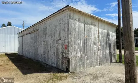 805 E Spring St, New Hampton, IA 50659 photo 25