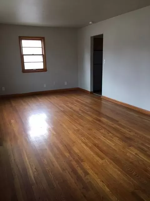 602 E 14th St, Atlantic, IA 50022 photo 4