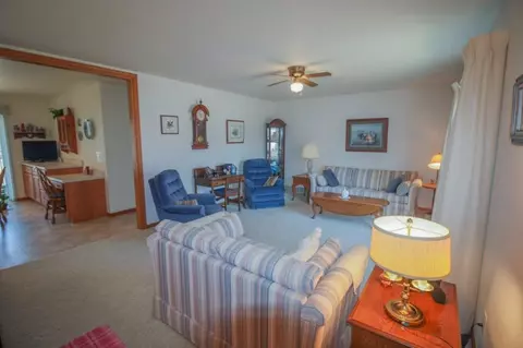 926 2nd St NW, Hampton, IA 50441 photo 9