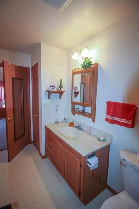 926 2nd St NW, Hampton, IA 50441 photo 16