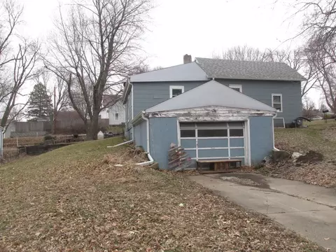 902 E 9th St, Atlantic, IA 50022 photo 3