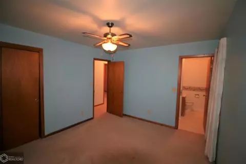334 E Madison St, Centerville, IA 52544 photo 27