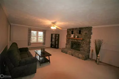 334 E Madison St, Centerville, IA 52544 photo 18