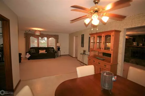 334 E Madison St, Centerville, IA 52544 photo 13