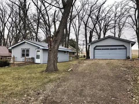 2183 Docks Dr, Garwin, IA 50632 photo 1