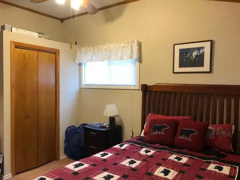 2183 Docks Dr, Garwin, IA 50632 photo 11