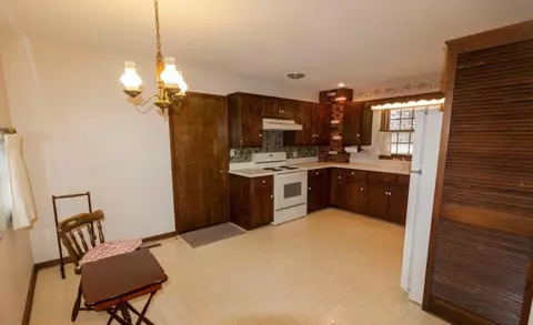 19 Spring Creek Ln, Hampton, IA 50441 photo 2