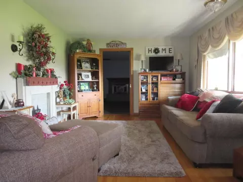 1401 Casley Dr, Hamilton, IL 62341 photo 2