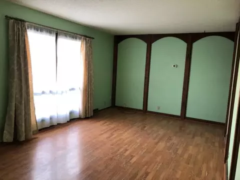 110 Broad Ave, Stanton, IA 51573 photo 4
