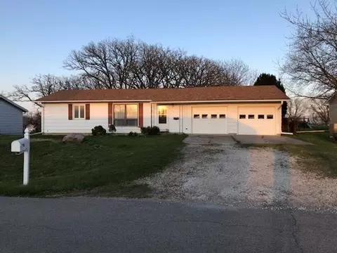 110 Broad Ave, Stanton, IA 51573 photo 1