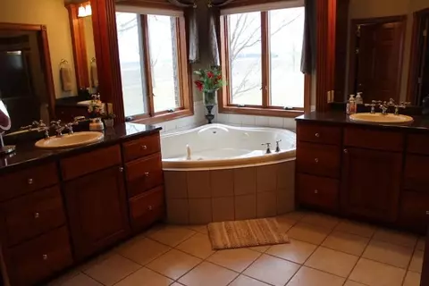 1618 Quail Ave, Hampton, IA 50441 photo 5