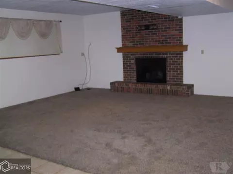 2406 Frontier Rd, Denison, IA 51442 photo 6