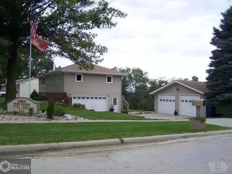 2406 Frontier Rd, Denison, IA 51442 photo 2