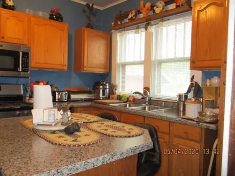 309 E Washington St, Centerville, IA 52544 photo 4