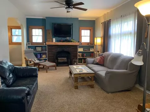 902 E Howard St, Creston, IA 50801 photo 8