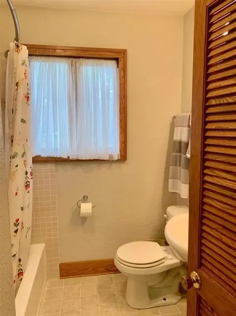 902 E Howard St, Creston, IA 50801 photo 19