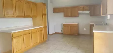 503 E 8th St, Glidden, IA 51443 photo 3