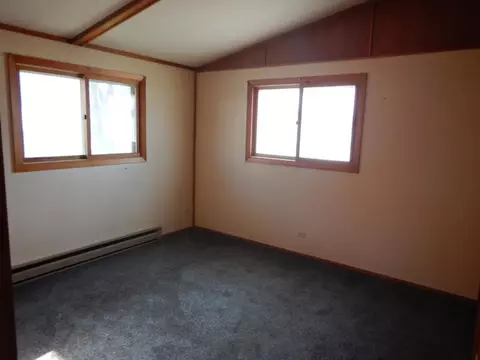 500 E Summit St, Creston, IA 50801 photo 6