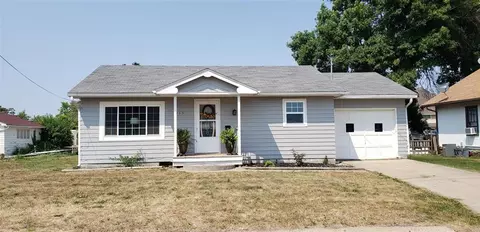 515 E Jackson St, Centerville, IA 52544 photo 1