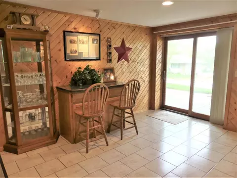 214 4th St, Dedham, IA 51440 photo 37