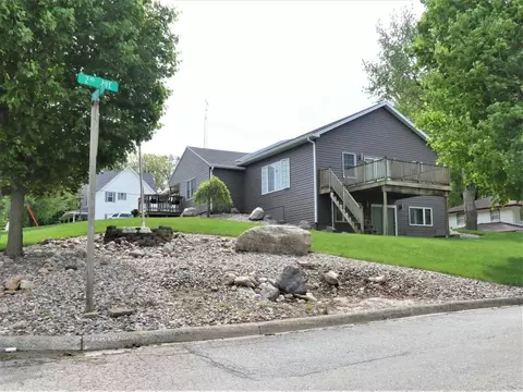 214 4th St, Dedham, IA 51440 photo 55