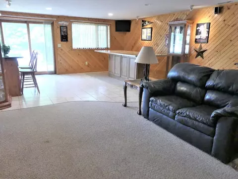 214 4th St, Dedham, IA 51440 photo 32