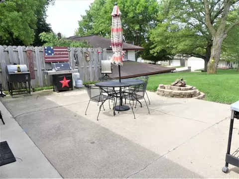 214 4th St, Dedham, IA 51440 photo 42