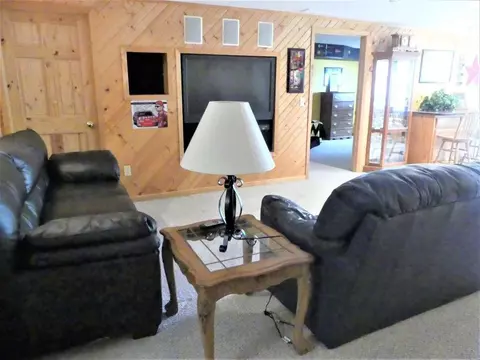 214 4th St, Dedham, IA 51440 photo 33