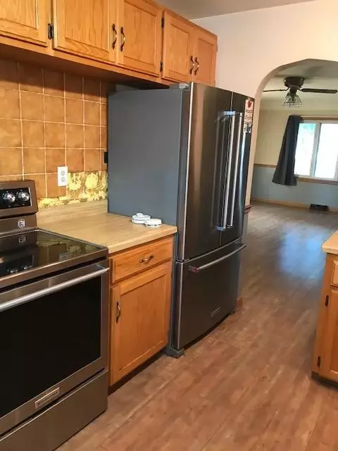 1516 E Ave, Vinton, IA 52349 photo 6