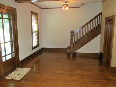 1001 14th St, Eldora, IA 50627 photo 6