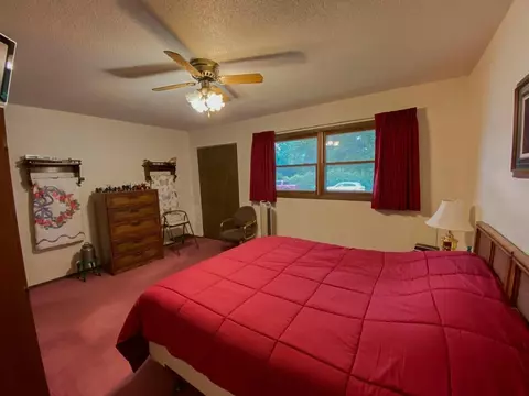 104 9th Pl NE, Hampton, IA 50441 photo 14
