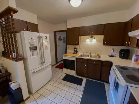 104 9th Pl NE, Hampton, IA 50441 photo 4